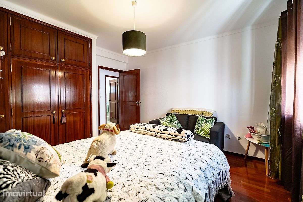 Excelente moradia T5 em localização única em Montemor-O-Velho.-46
