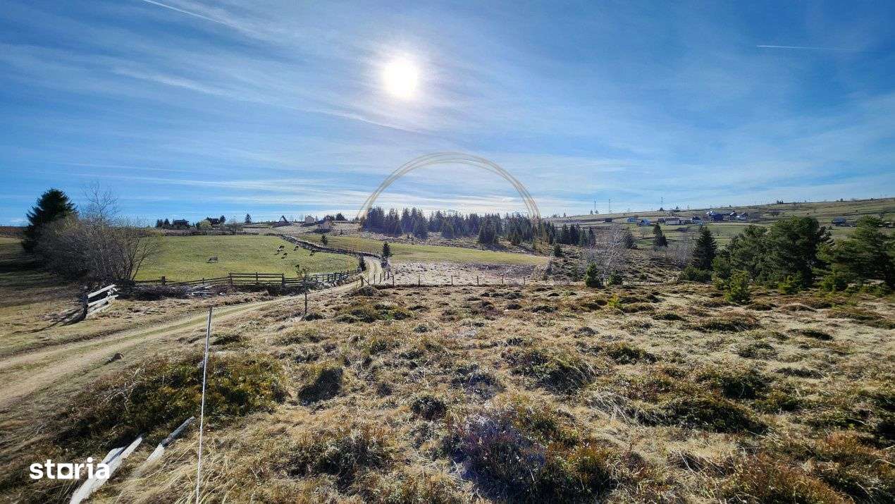 Teren intravilan in Marisel, 10630 mp, zona Cabana Motilor - Imagine principală: 2/4