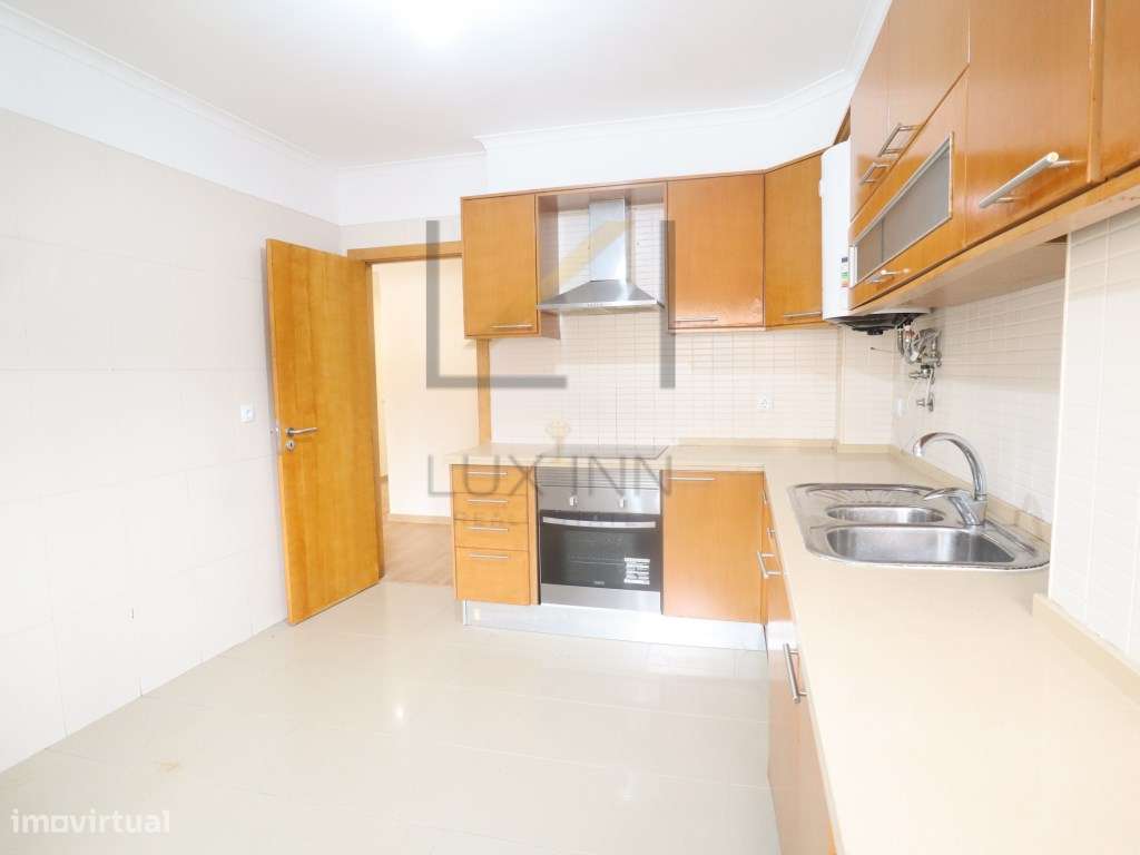 T3 de 130 m2 em Rio de Mouro - elevadores - Grande imagem: 5/29