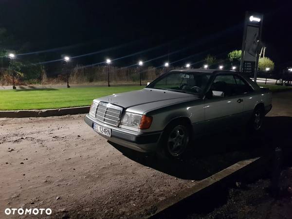 Mercedes-Benz W124 (1984-1993) - 6