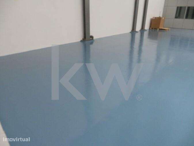 Armazém com 735m2 - São Julião do Tojal - Loures - Grande imagem: 4/17