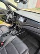 Kia Carens 1.7 CRDi Business Line 7os 7DCT - 21