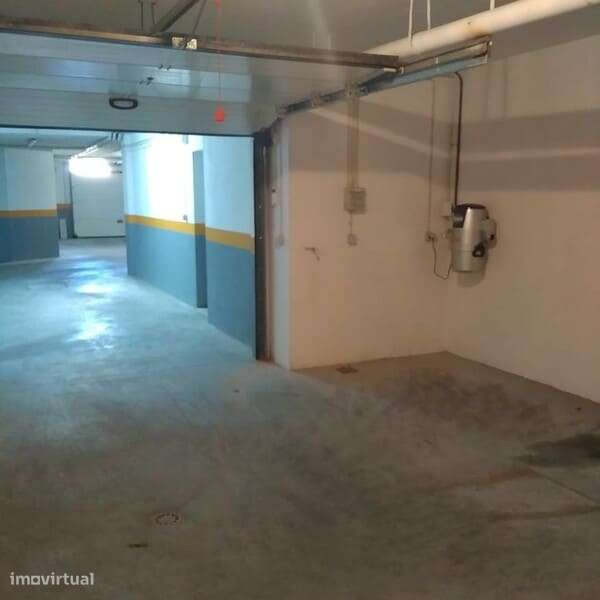 Excelente T2 com garagem!-25