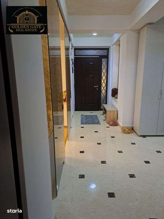 Vila P+1+M la cheie,428 mp,500 m de plaja–investitie excelenta! - Imagine principală: 4/19