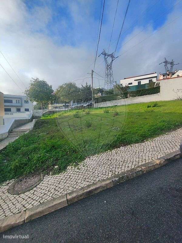 Moradia T4 para venda - Grande imagem: 2/14