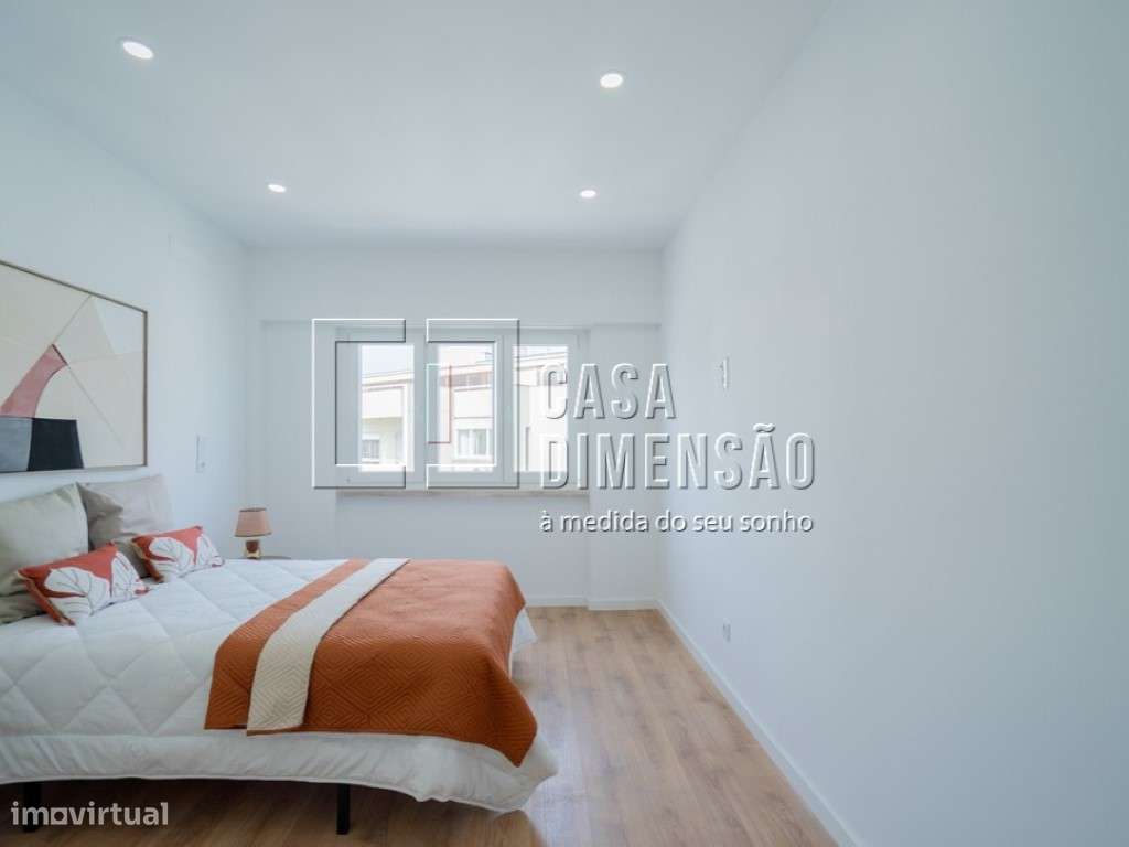 Apartamento T3 em Benfica com arrecadação, Totalmente Mobilado e Pr...-23