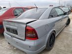 Dezmembram Opel Astra G Bertone, an 2002, 2.0 benzina cod Z20LET - 2