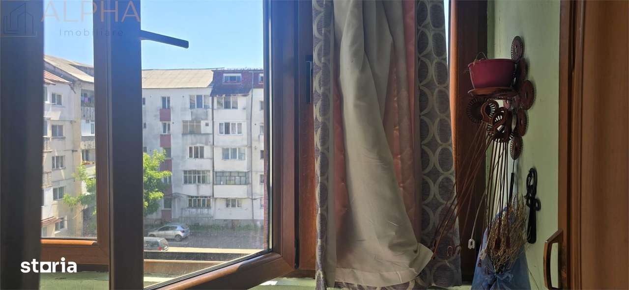 De vanzare – apartament 3 camere, 63 mp, decomandat – 73.000 € neg - Imagine principală: 3/6