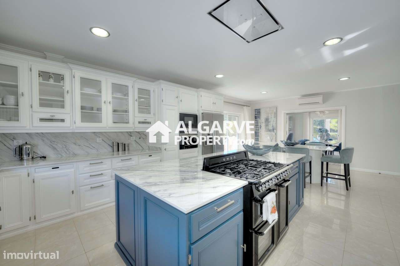 Vila Sol - Luxuosa Moradia V5 - Grande imagem: 3/51