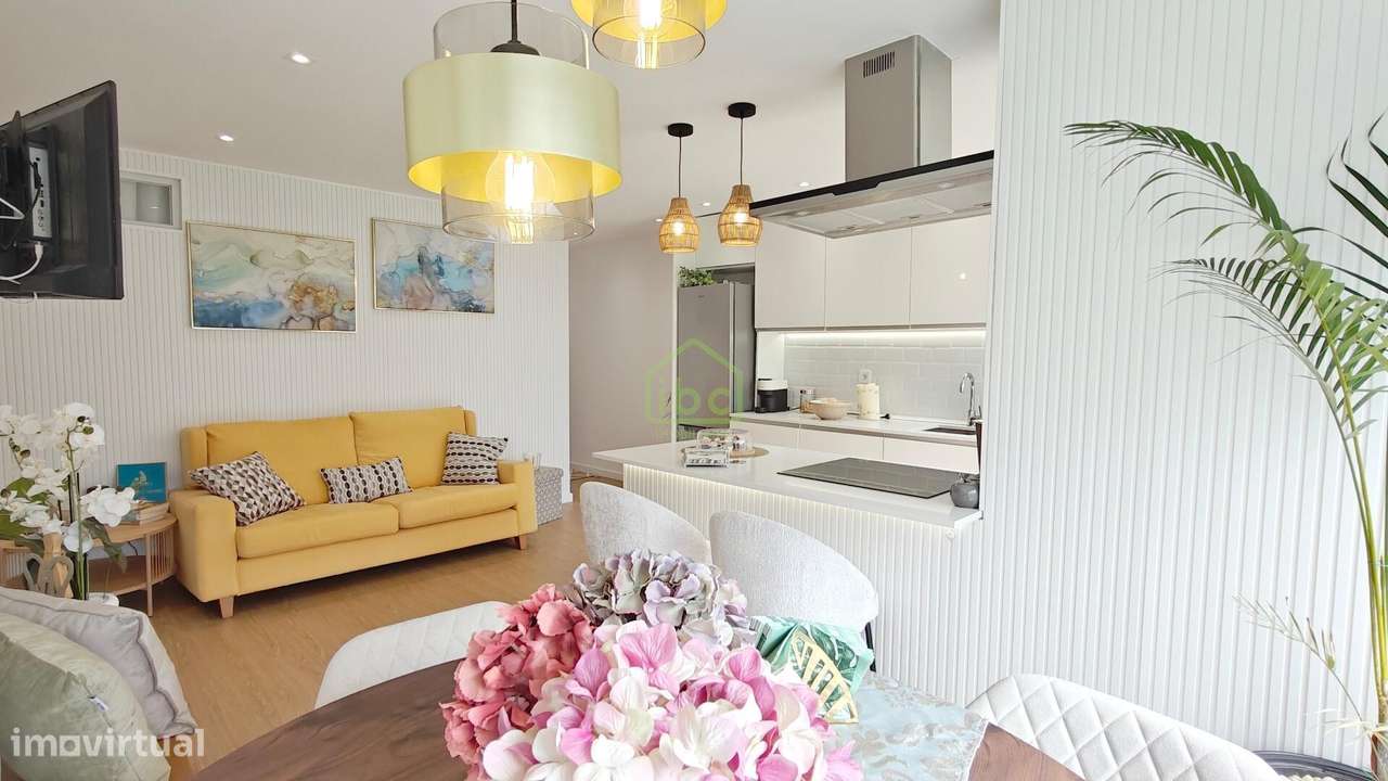 T1+1 Renovado no Centro da Póvoa de Varzim – Luxo, Conforto e Pronto a-17