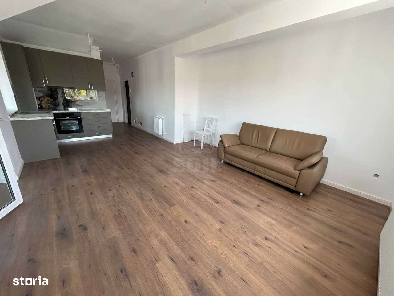 Apartament 2 camere,finisat,zona Tineretului - Imagine principală: 2/9