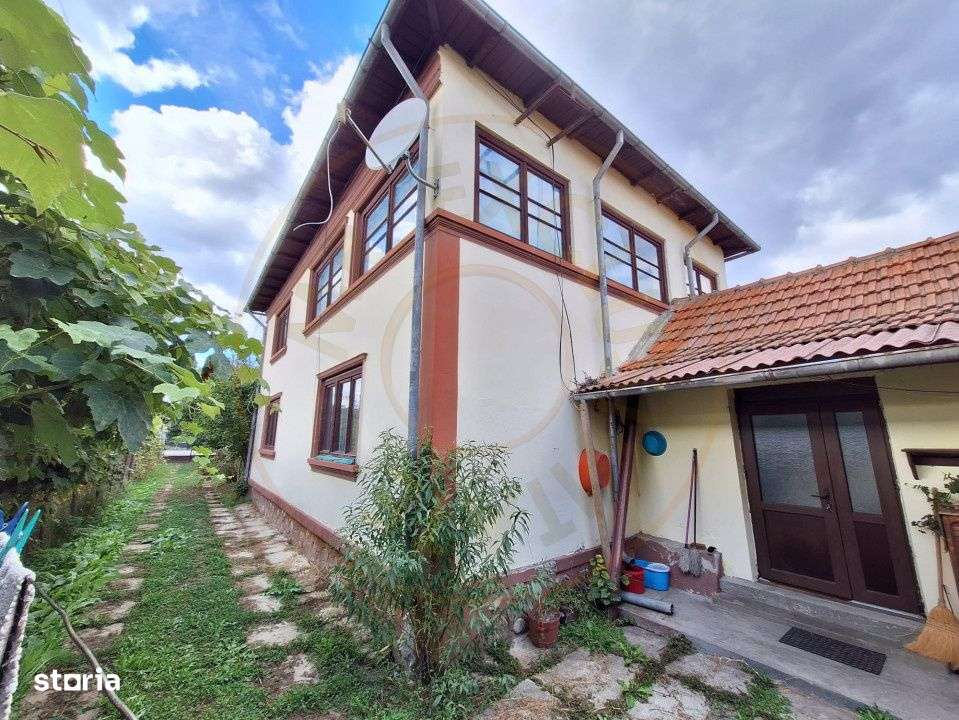 Casa cu farmec Neoromanesc – Pietrosani, Arges-7