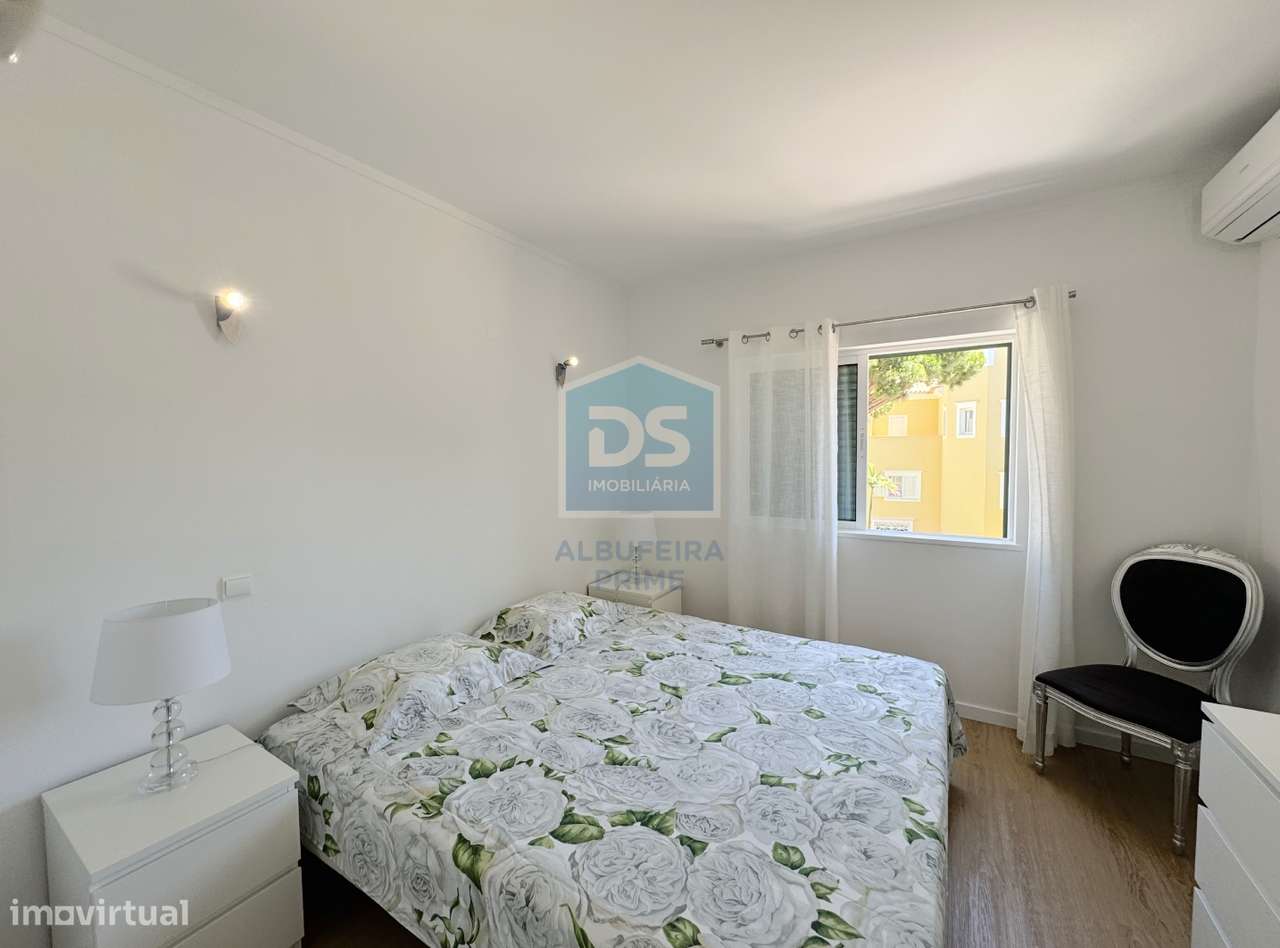 Apartamento T2 Venda em Quarteira,Loulé-12