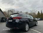 Toyota Auris 1.6 Prestige - 8