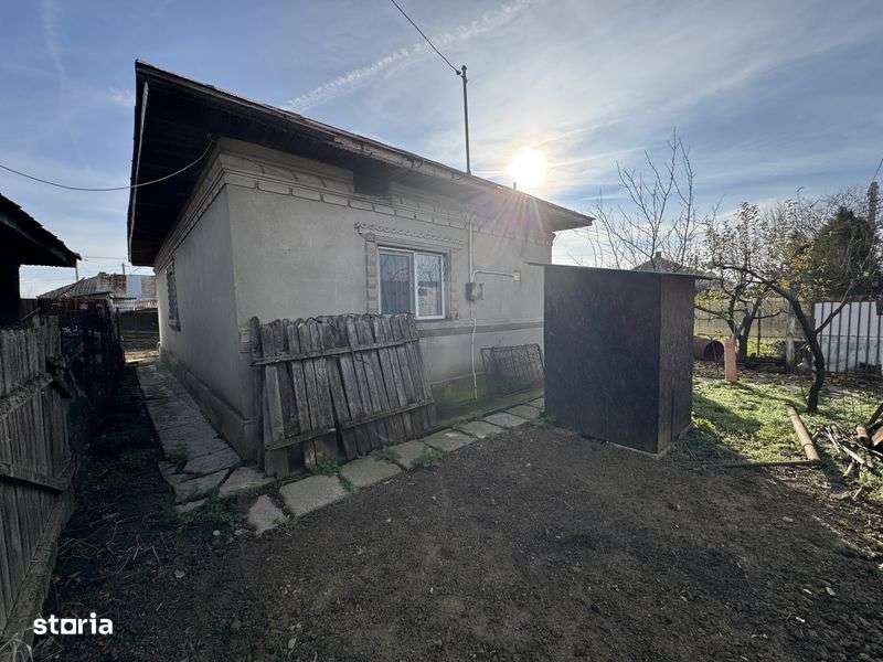 Casa de vanzare - oras Lehliu Gara - Imagine principală: 4/8