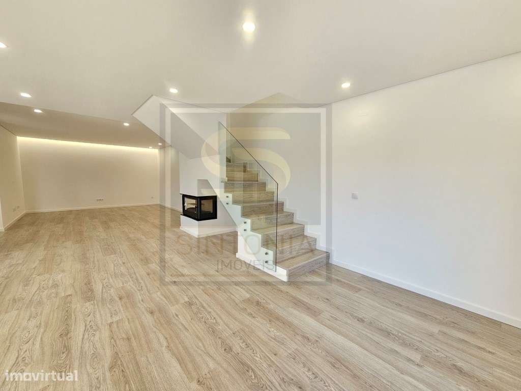 Moradia T5 Totalmente Remodelada a 10 minutos da Ericeira - Luxo, C...-23