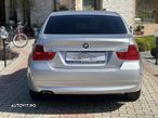 BMW Seria 3 318i - 9