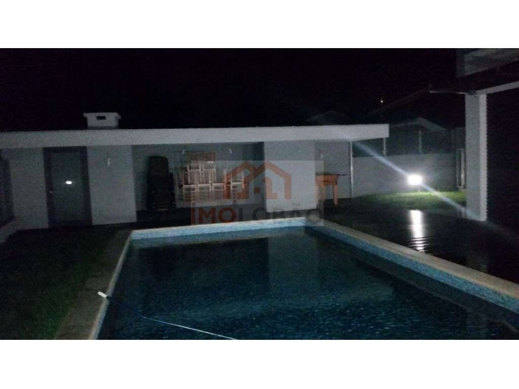 MOR C/ PISCINA - LOBÃO-24