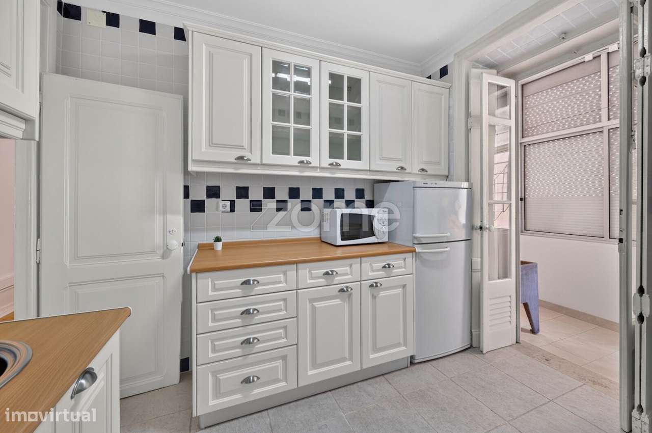 Apartamento T6 nas Picoas, Avenidas Novas, Lisboa-40