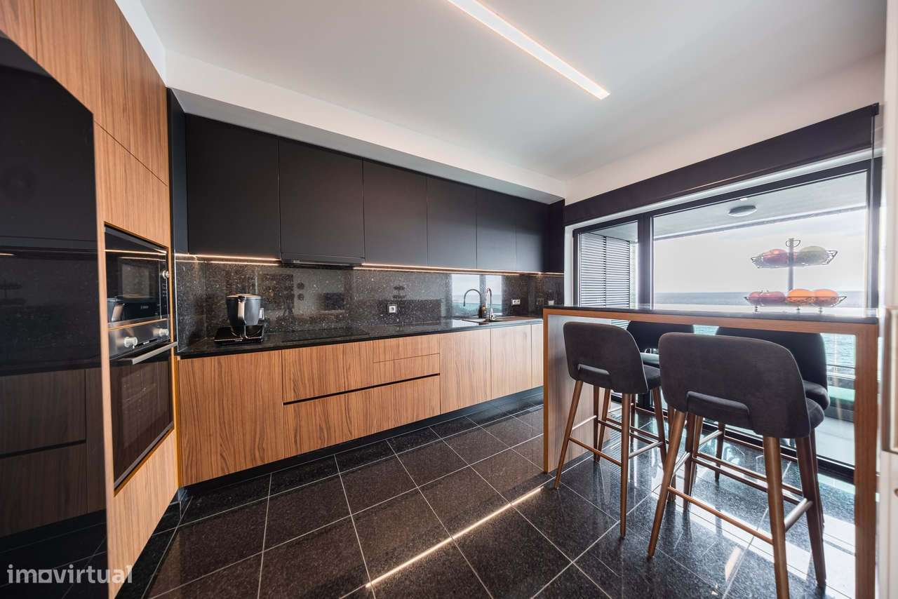 Apartamento T3 à Beira Mar-6