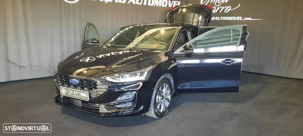 Ford Focus 1.0 EcoBoost MHEV ST-Line - 20