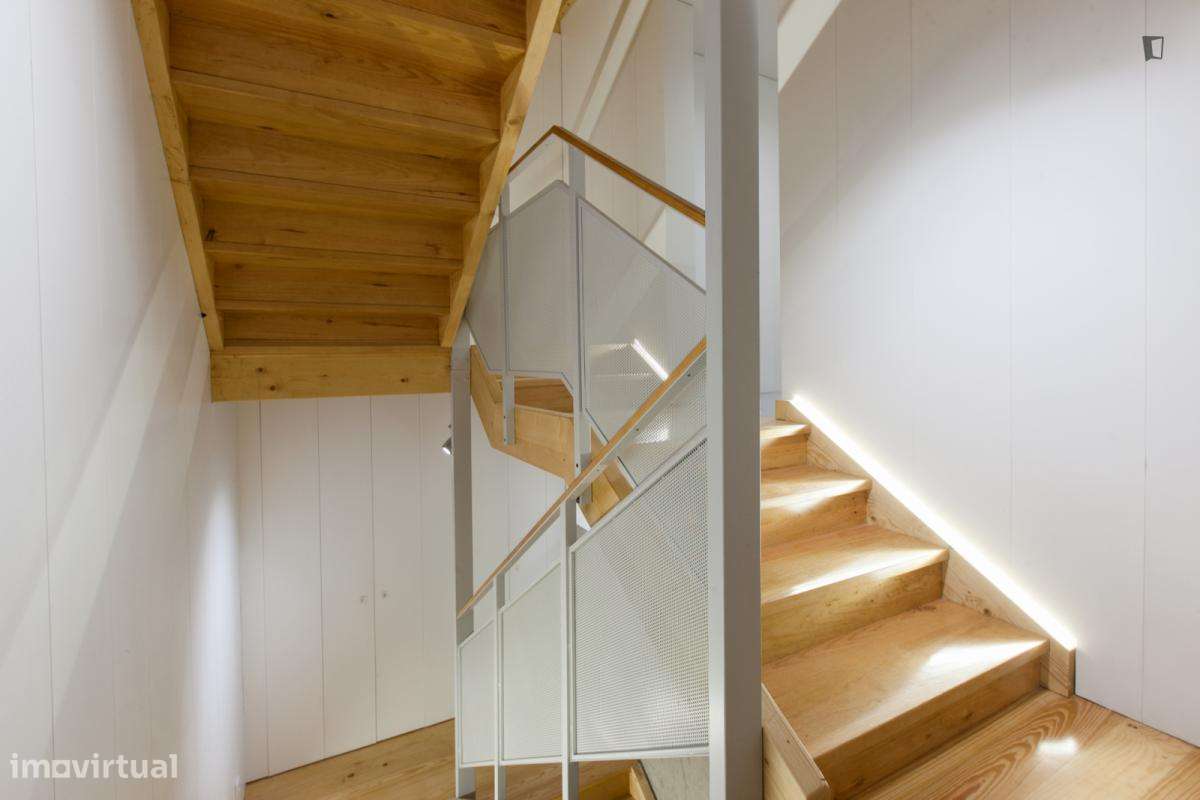 Quarto - localizado em Paranhos Porto - Grande imagem: 3/10