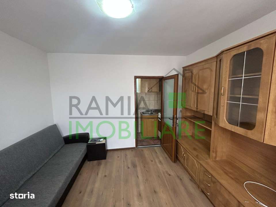 Exclusivitate! Garsoniera mobilata in Tractorul, aproape de Coresi-4