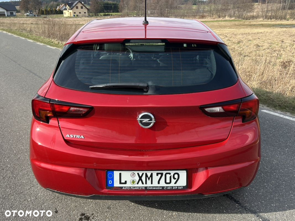 Opel Astra 1.2 Turbo Business Elegance - 6
