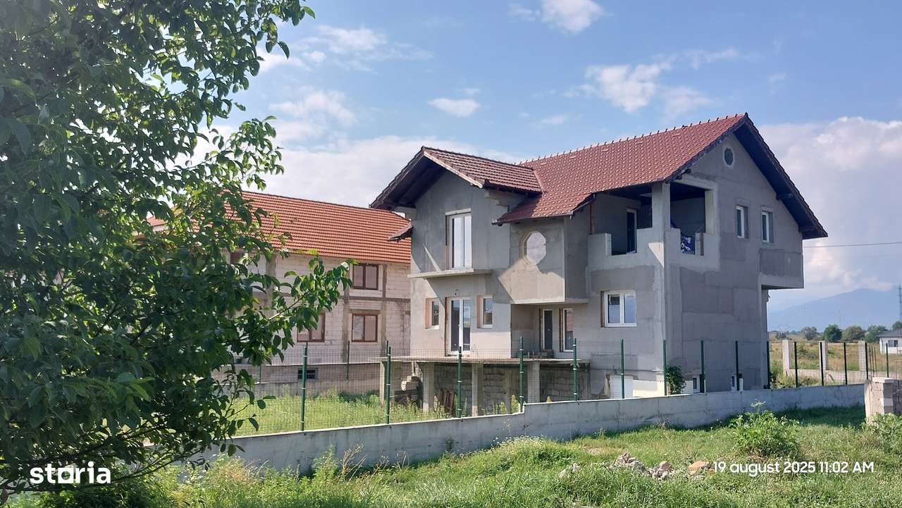 Casă construcție nouă situată în zona rezidențială  Hațeg - NălațVad. - Imagine principală: 4/12