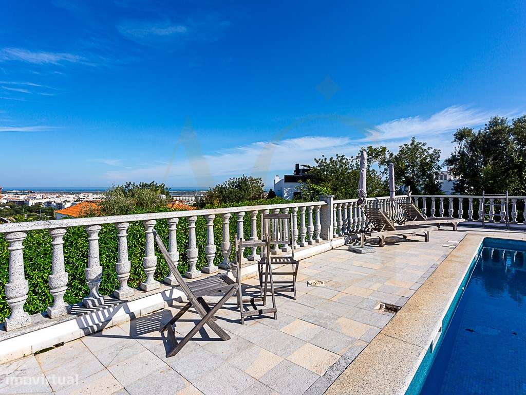 Moradia Exclusiva T4 com Vista Mar e Cidade em Tavira-26