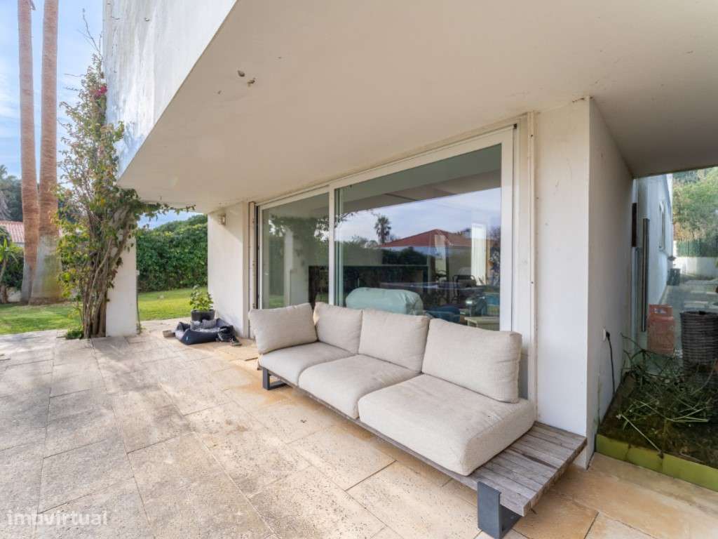 Fantástica moradia situada em Venda Nova- São Martinho do Porto - Grande imagem: 5/60