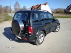 Suzuki Grand Vitara 2.0 - 25