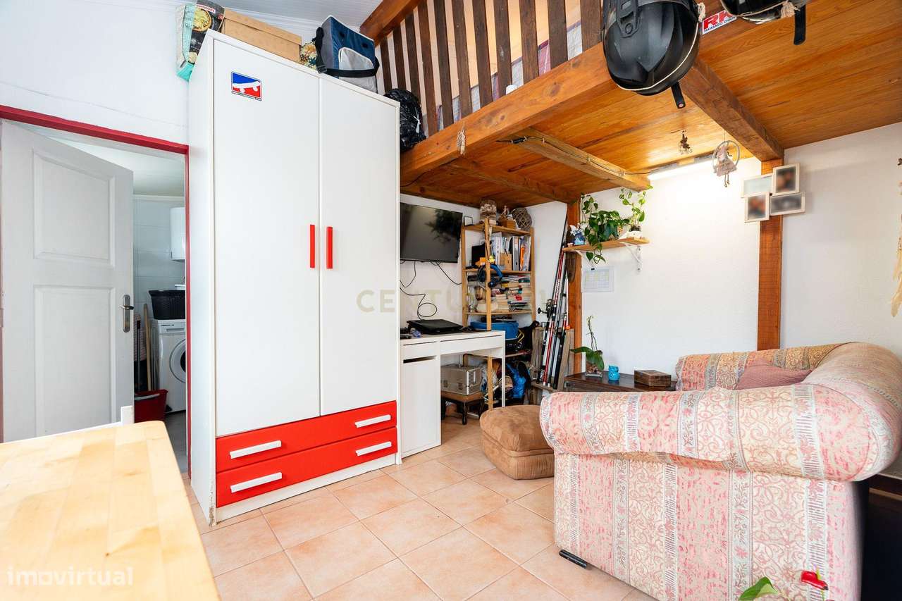 T2 + 2 T0 em Mafra Conjunto Habitacional com Potencial de Rentabilidad - Grande imagem: 5/35