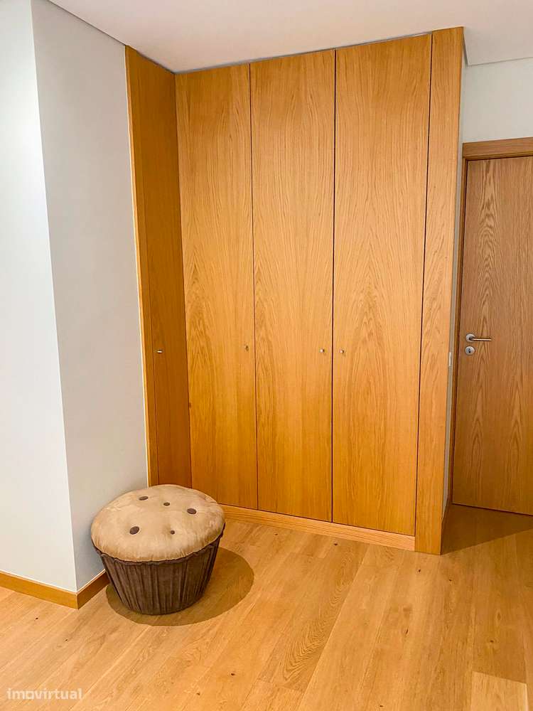 T4 Duplex de Luxo no Coração do Porto-9