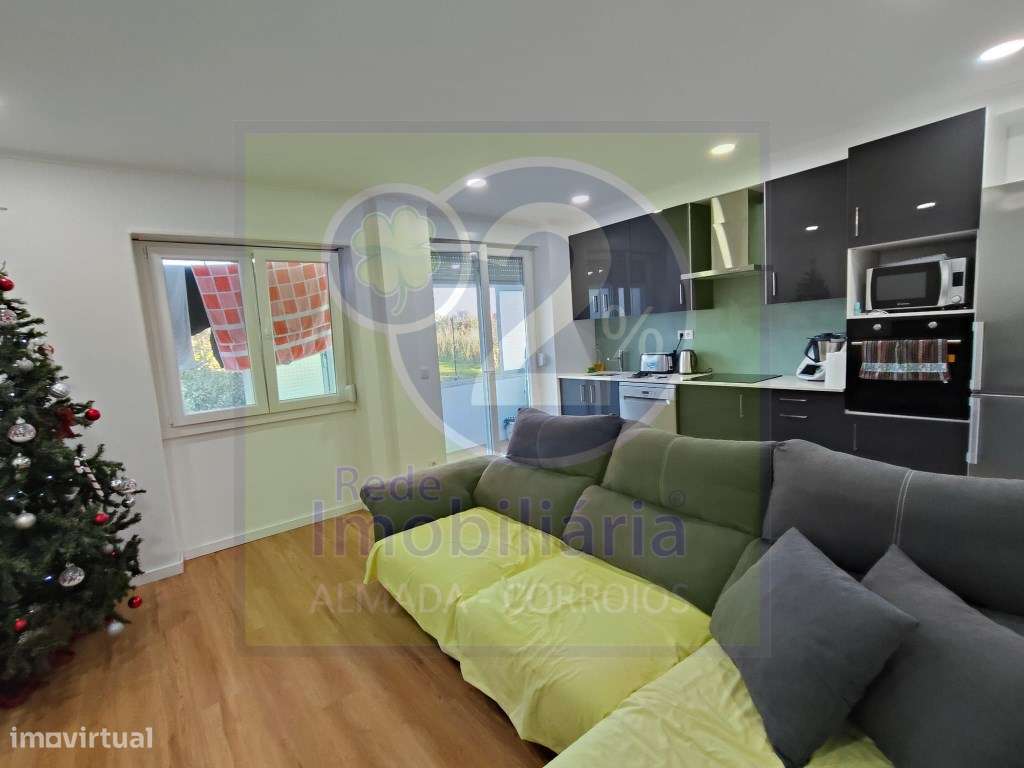 Apartamento T3, totalmente Remodelado - Grande imagem: 2/12