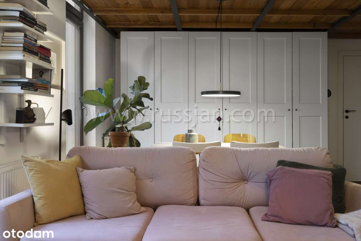 Wysokie (3,8m) mieszkanie w genialnej lokalizacji - Pełny obrazek: 4/13