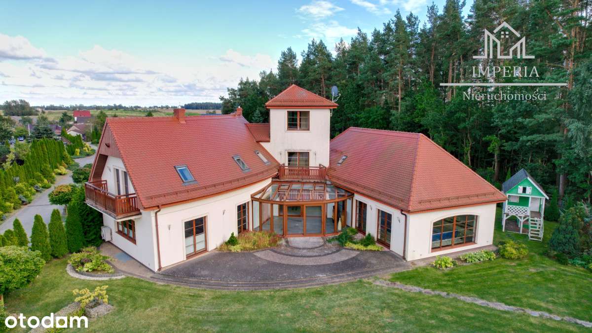 Rezydencja z prywatnym basenem i ogrodem | Koźmin-2