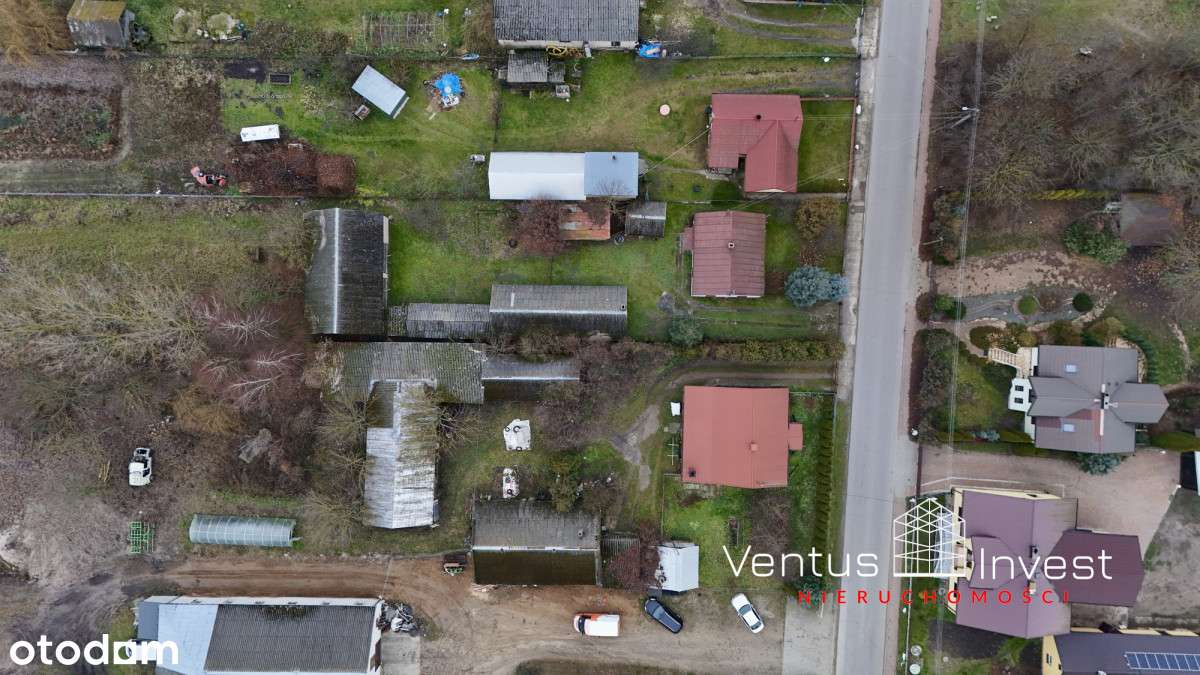 Siedlisko z potencjałem na sprzedaż w Zembrowie-11