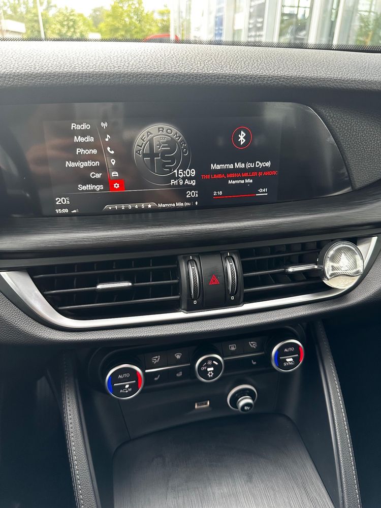Alfa Romeo Stelvio - foto 19