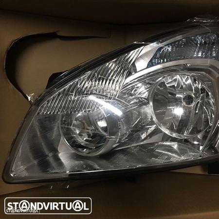 Farol Nissan Qashqai modelo: 2007 Novo - 3