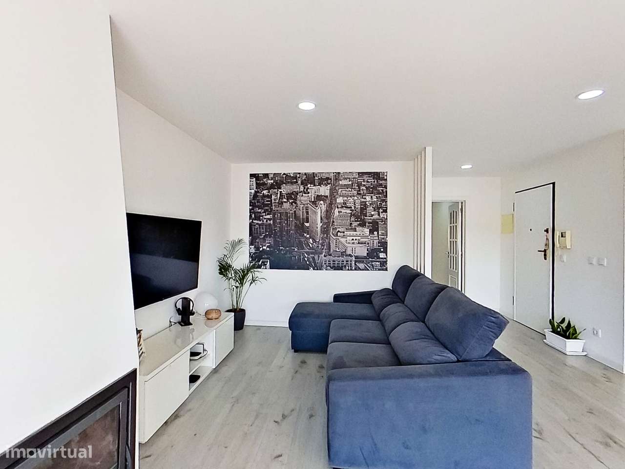 EXCELENTE T-2 RENOVADO, COZINHA EQUIPADA, 3 VARANDAS - RESERVADO --5
