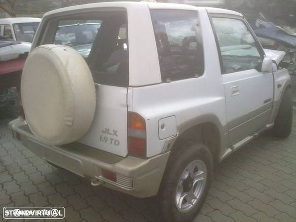 Traseira / Frente /Interior Suzuki Vitara 97 - 1