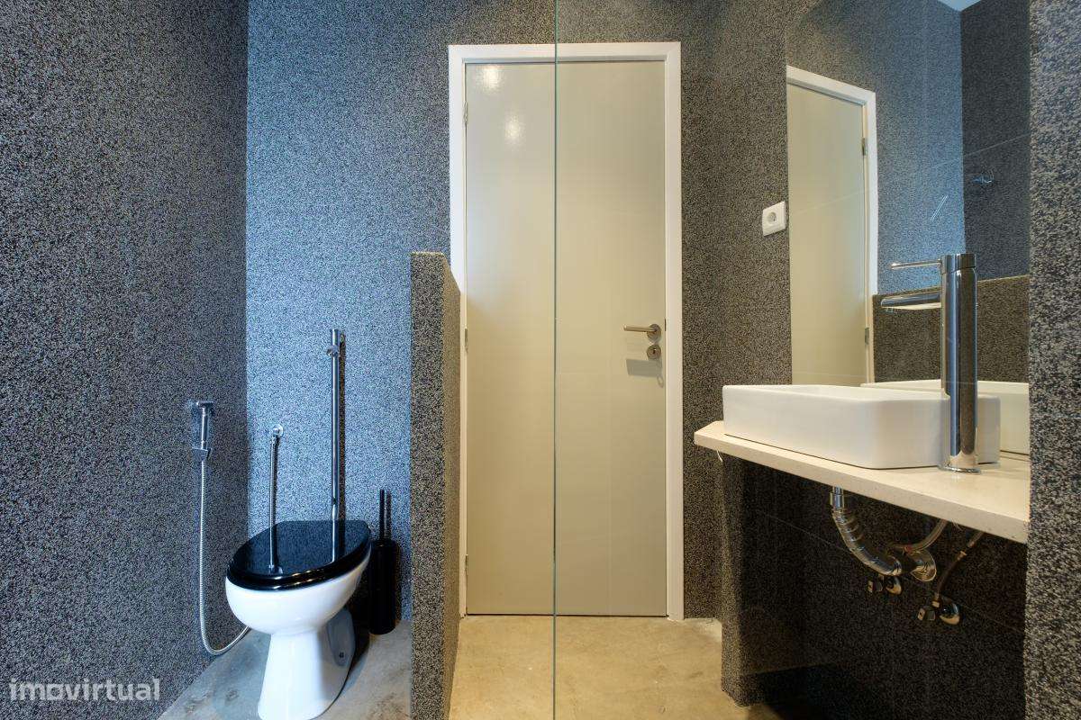 Quarto - localizado em Baixa Coimbra - Grande imagem: 2/9