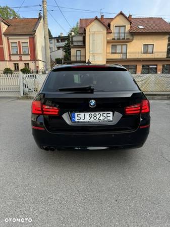 BMW Seria 5 520d Touring Luxury Line - 13