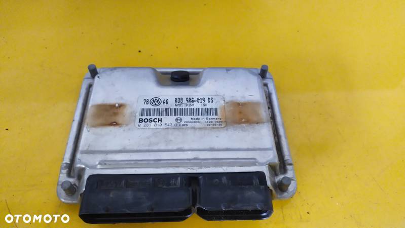 038906819DS Sterownik silnika VW PASSAT B5 - 1