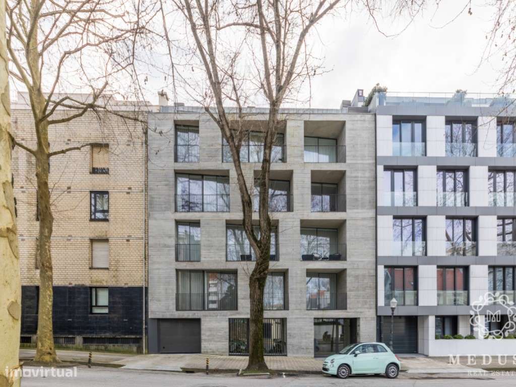 Apartamento T4 De Luxo Em Exclusivo Edificio Foz Do Douro Porto