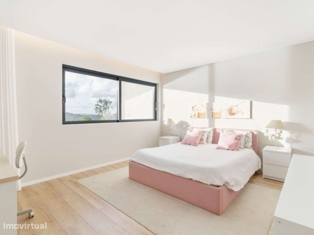 Moradia térrea V4+1 com piscina, ginásio e vistas panorâmicas sobre...-37