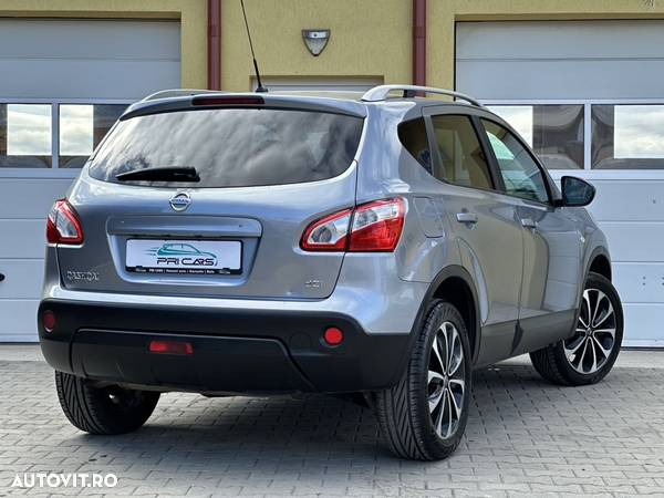 Nissan Qashqai 1.6 dCi DPF 4x4 tekna - 4