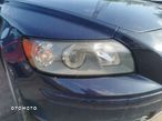 Volvo V50 lampa przednia prawa - 1