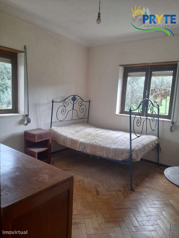 Moradia de tipologia T2 situada a 5 minutos da Vila da Sertã-11